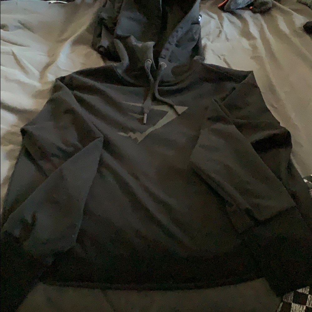 Gymshark Crop Hoodie w/open back